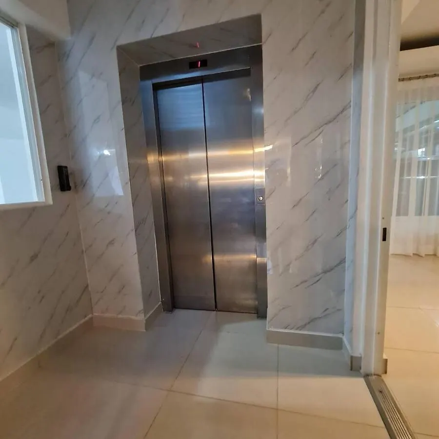 Apartamento Completo En Bella Vista 1 O 2 Dormitorios Санто-Доминго 0*,